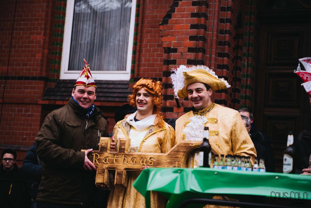 FASLAM! Die ersten Bilder von unserem Umzug sind aufgetaucht!